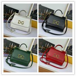 Picture of Dolce Gabbana Handbags _SKUfw106875188fw